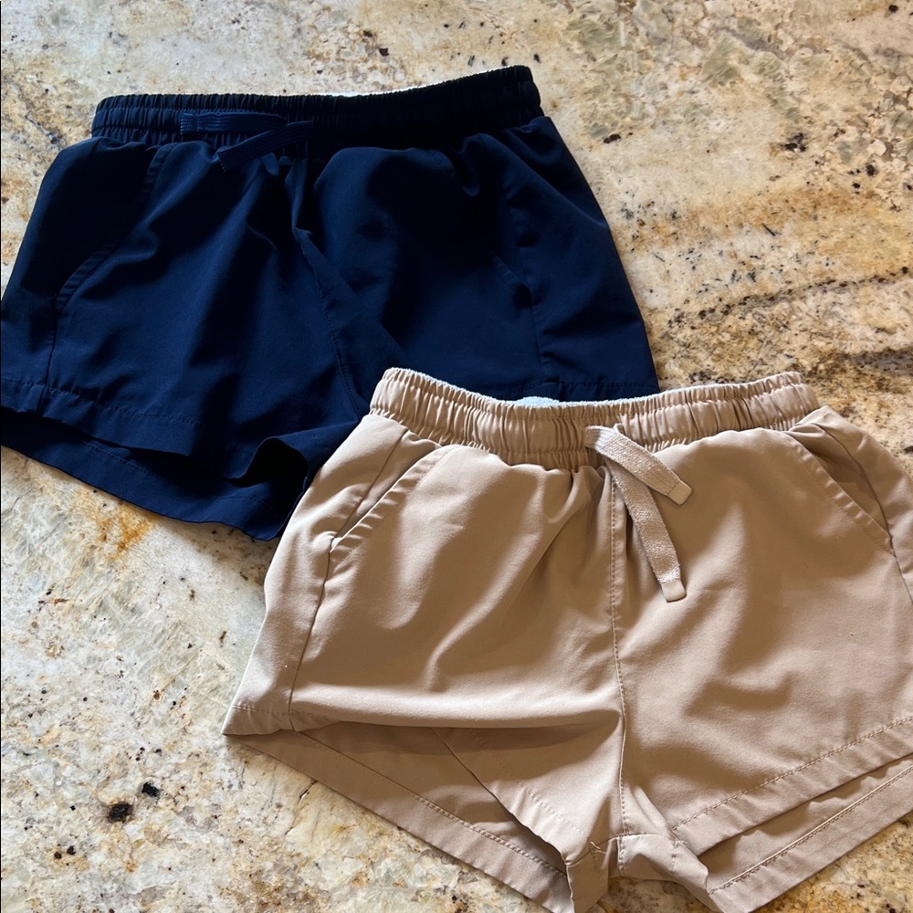 Cadets Le Club shorts size 6/7